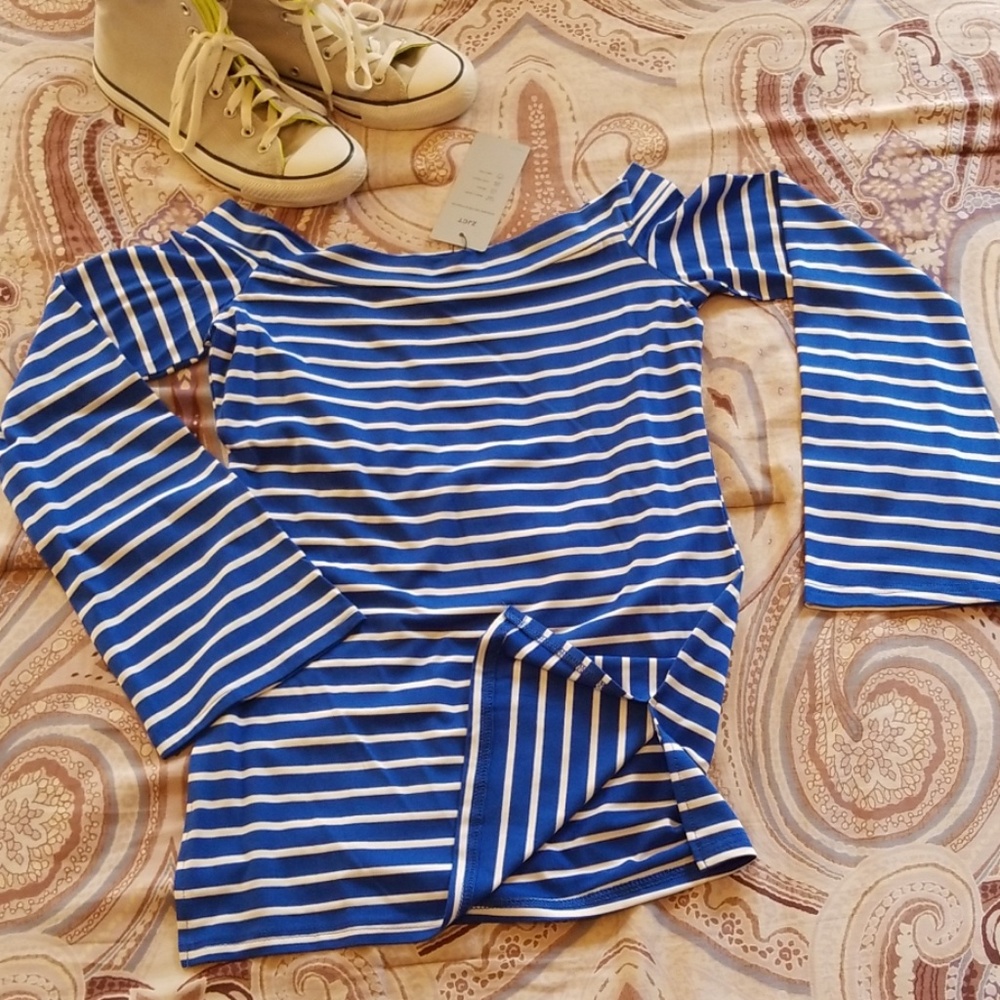 NWT ZJCT Sexy Off-the-Shoulder Bell-Sleeve Blouse